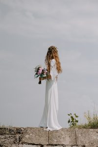 Jednoduché svadobné šaty